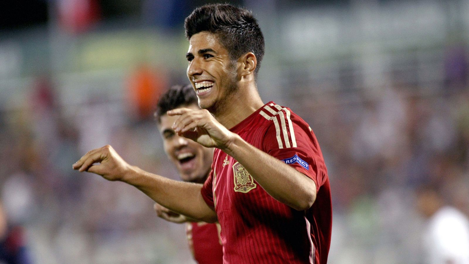 El centrocampista español Marco Asensio celebra un gol ante Francia en el Europeo sub-19