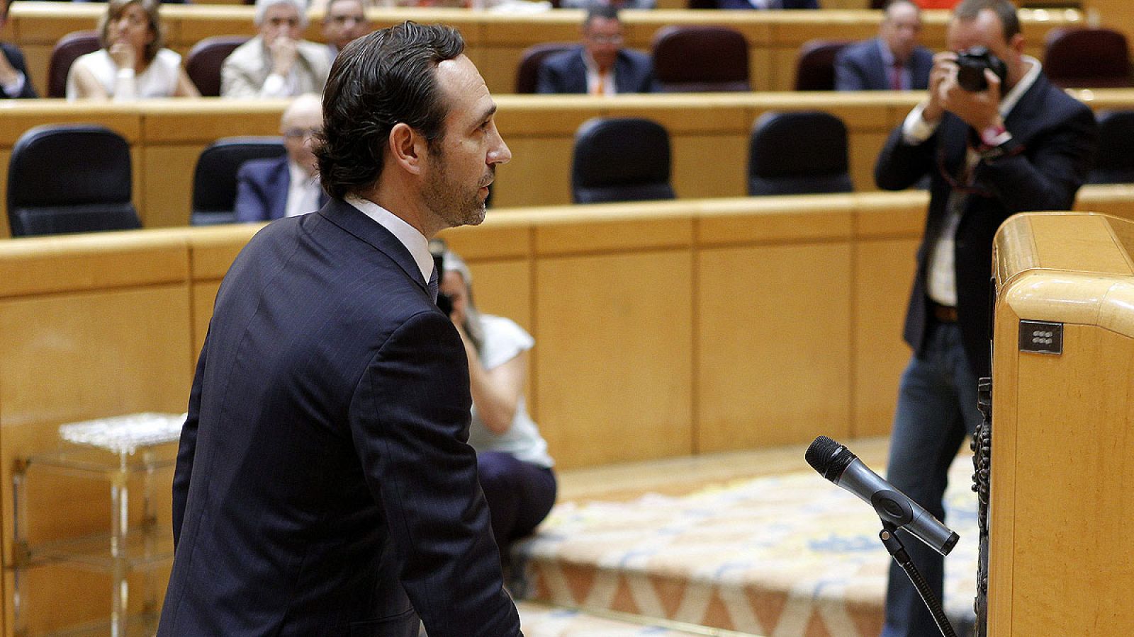 El expresidente balear José Ramón Bauzá ha tomado posesión de su escaño como senador