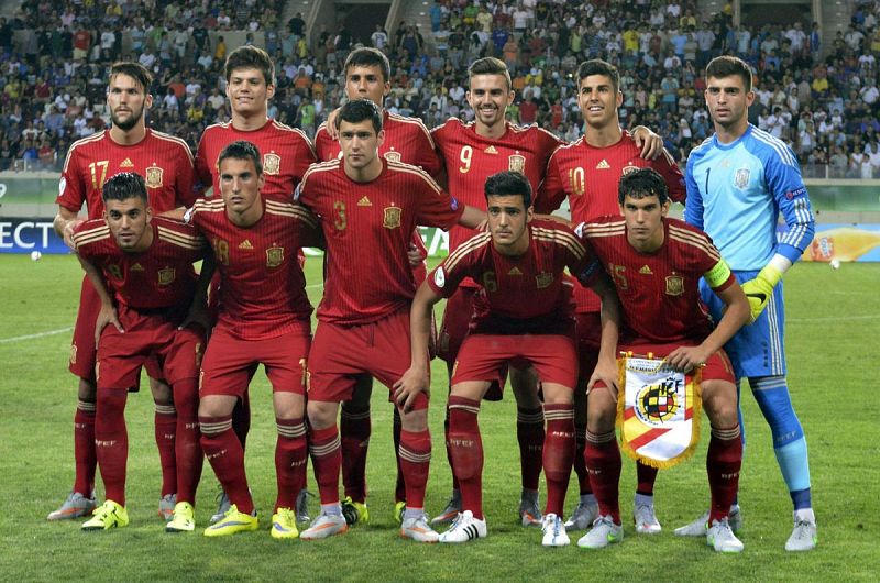 La generación de Asensio busca su título