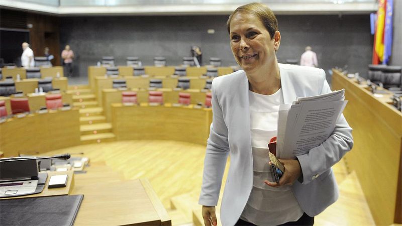 Barkos, presidenta de Navarra con el apoyo de Geroa Bai, EH Bildu, Podemos e Izquierda-Ezkerra   