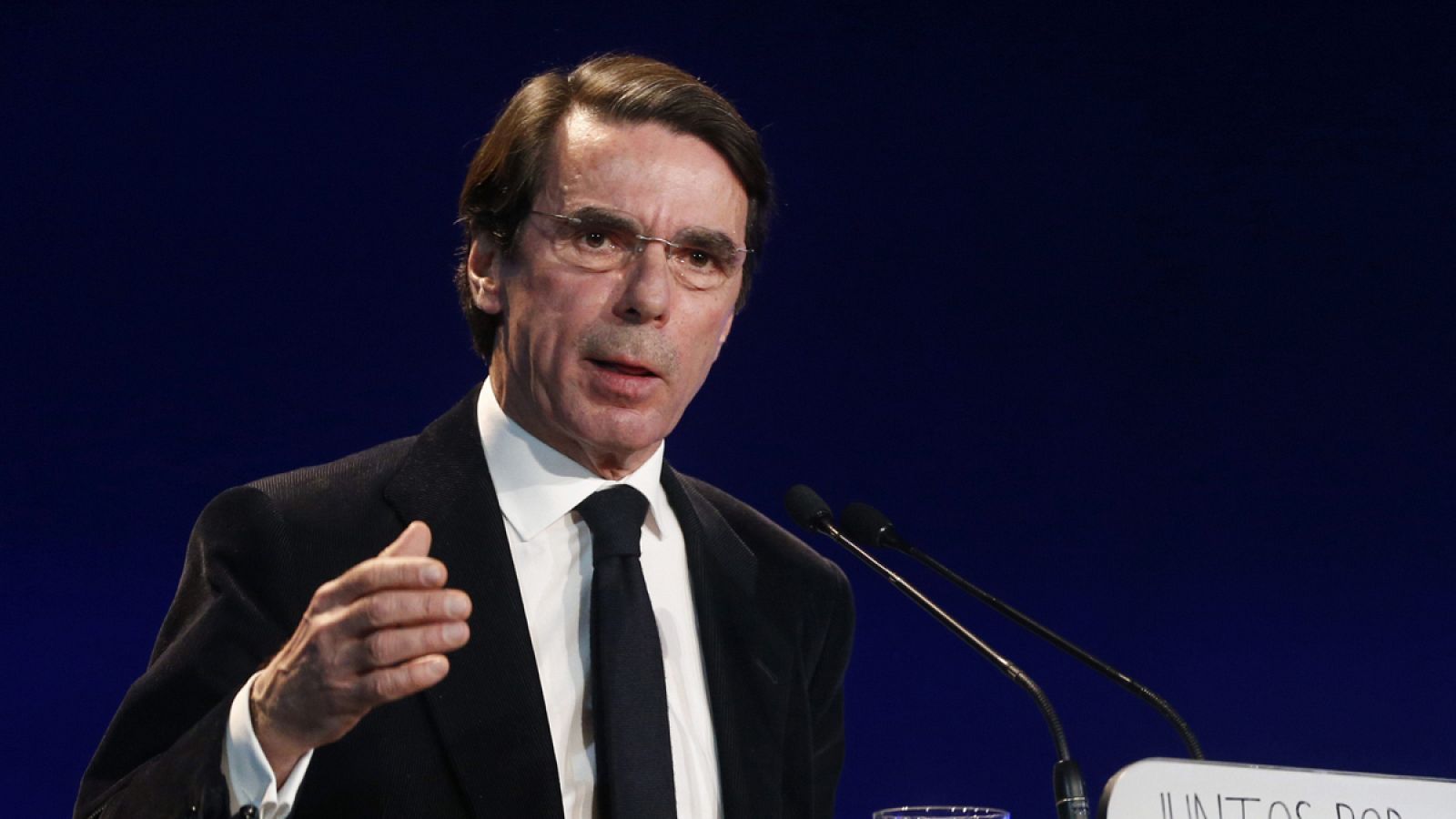 El expresidente José María Aznar, en una convención nacional del PP