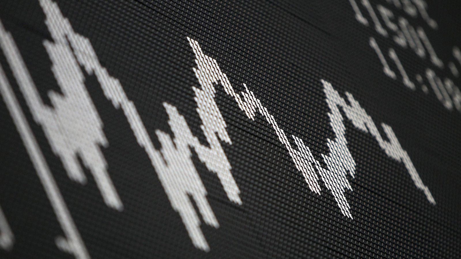 Monitor en la Bolsa de Fráncfort que muestra la evolución del índice DAX