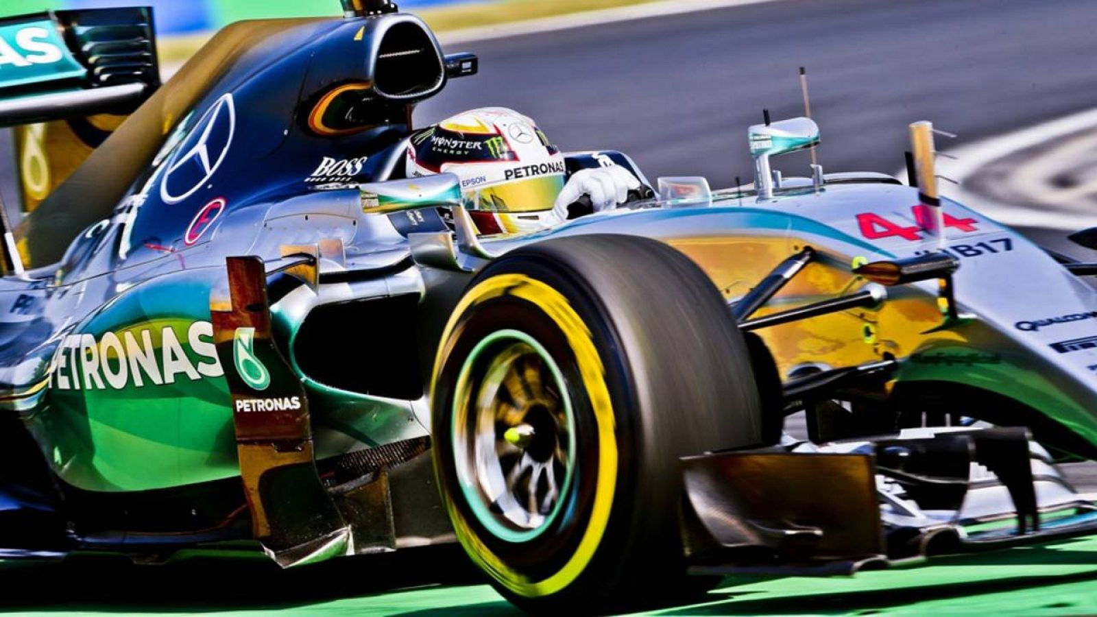 Quinta 'pole' consecutiva para el británico Lewis Hamilton