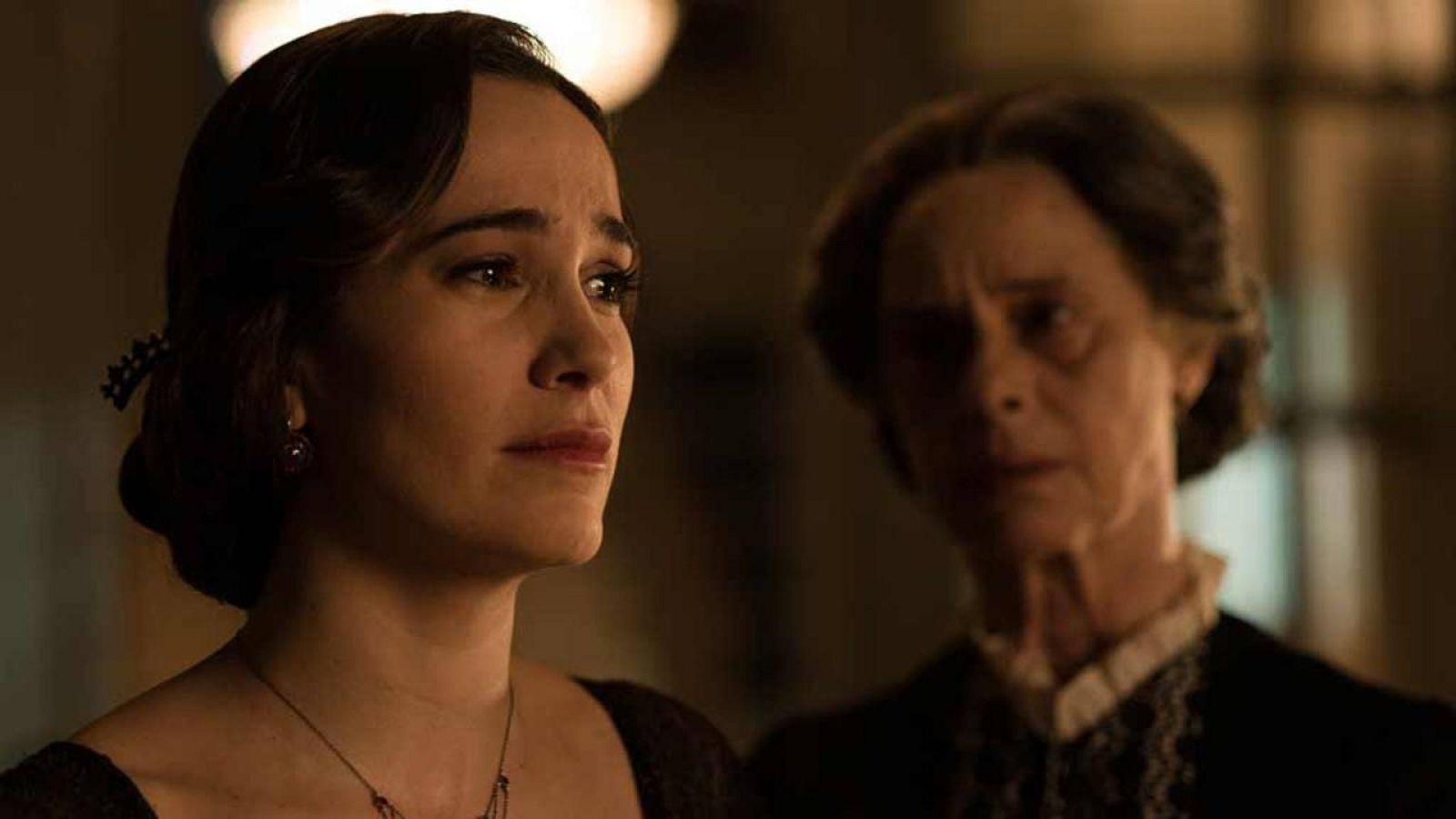 'Seis Hermanas' - Adela Silva