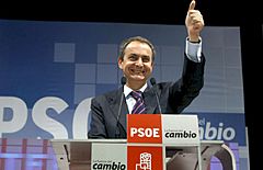 Zapatero destaca los éxitos policiales contra ETA logrados en sus primeros 100 días de Gobierno