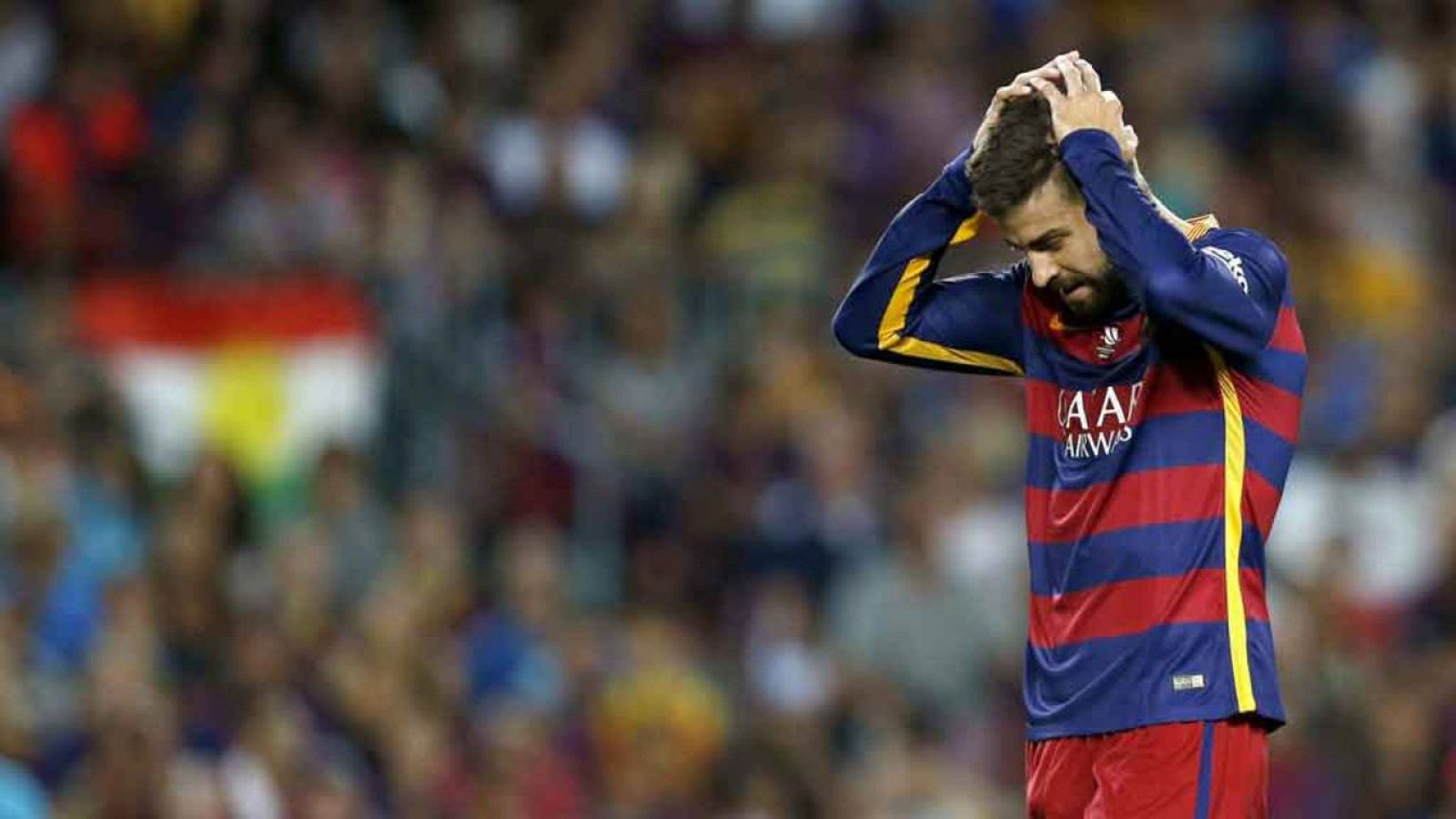 Piqué se lamenta tras una ocasión perdida