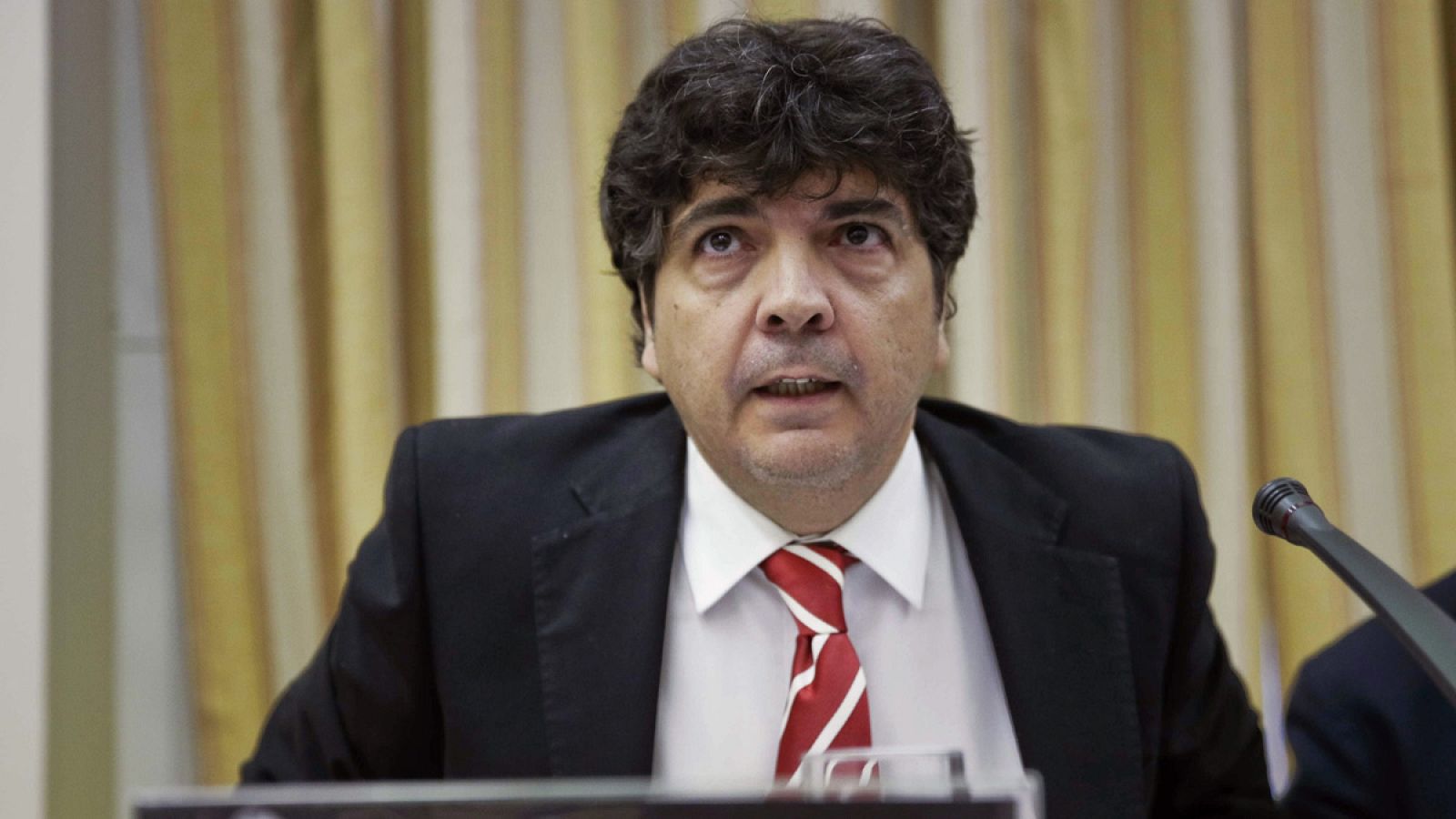 El subsecretario de Estado del Ministerio de Fomento, Mario Garcés, durante su comparencia en la Comisión de Presupuestos