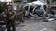 Al menos 15 muertos y 66 heridos en un atentado contra un convoy de la OTAN en Kabul