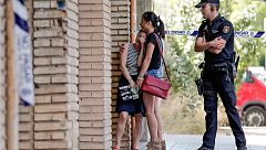 Una mujer de 62 años y una niña de 10 mueren acuchilladas en Valencia