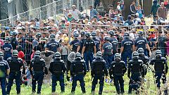 Hungría endurece su ley contra la inmigración e implanta penas de cárcel de hasta cinco años