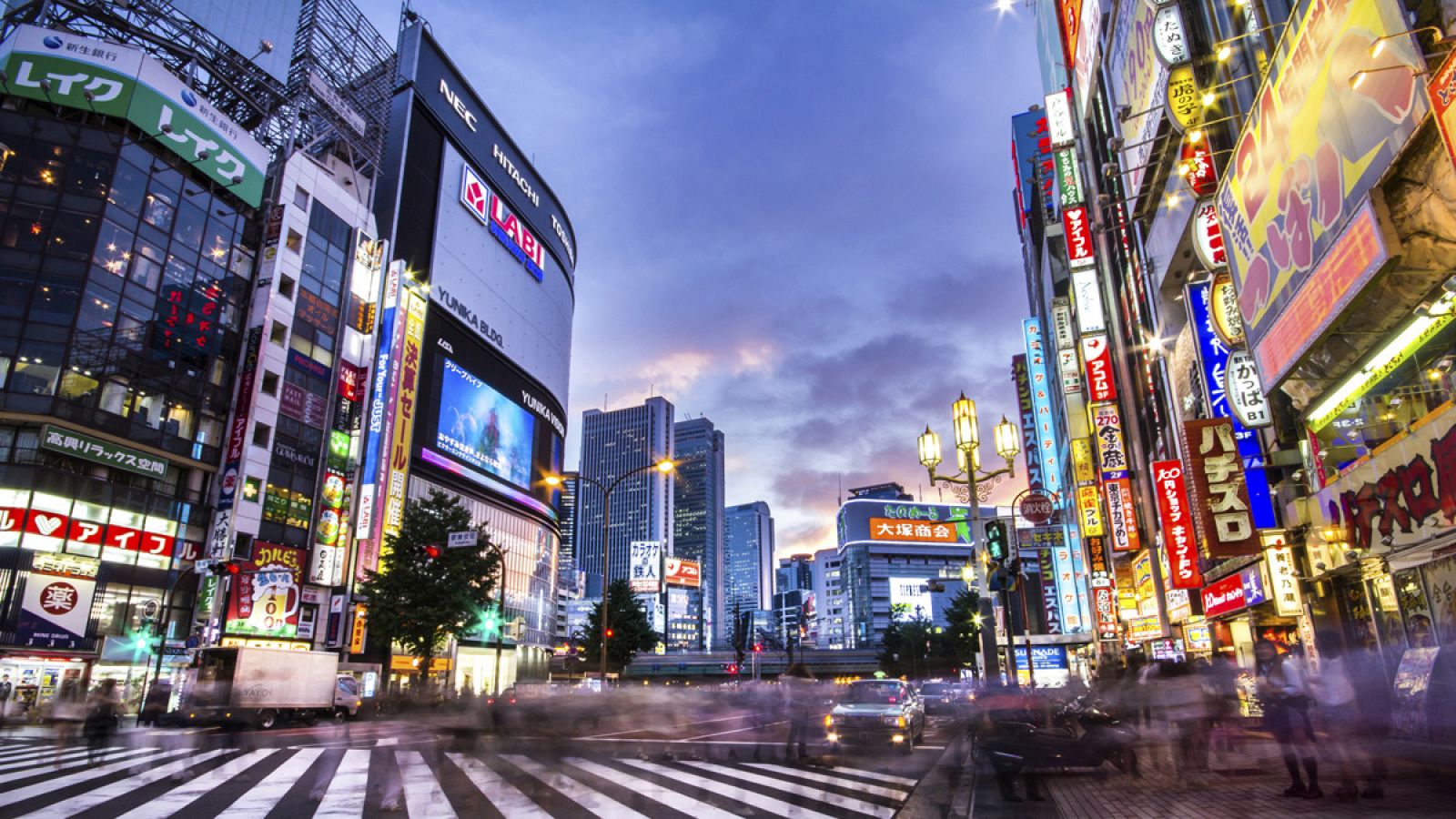 Japón lideró el crecimiento mundial con un 47% más de llegadas. En la imagen una calle de Tokio
