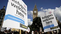 Europa sale a la calle en solidaridad con los refugiados