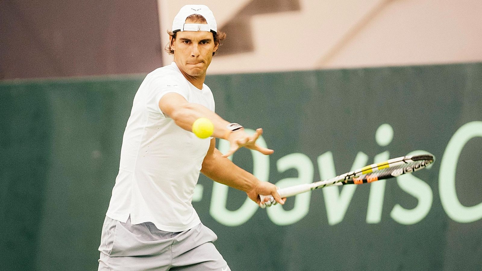 Torpegaard y Nadal abrirán eliminatoria por permanencia en Grupo I de Davis