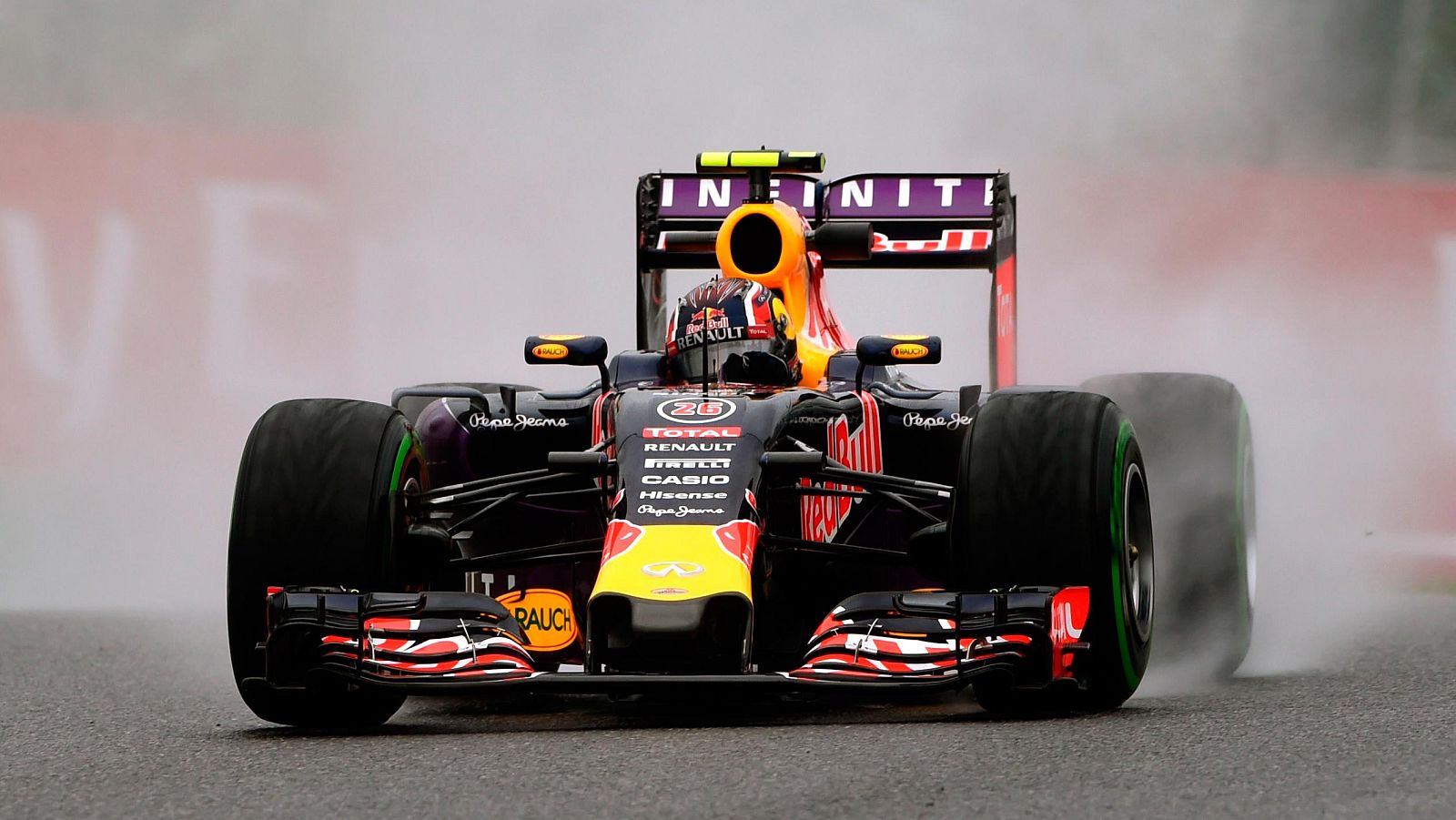 Kvyat, el más rápido en Suzuka