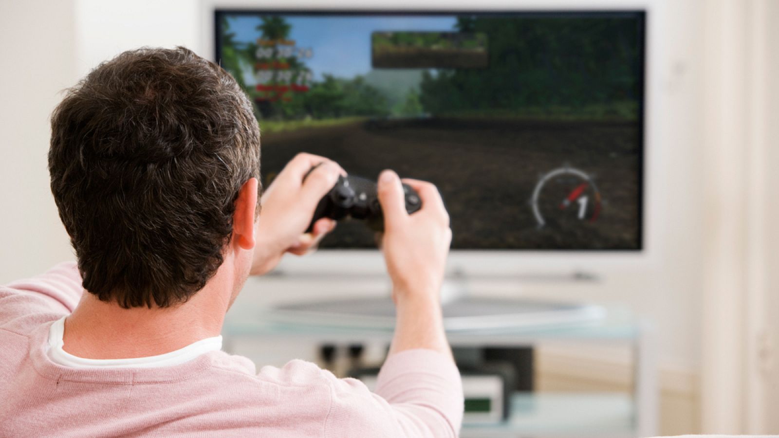 Los vídeojugadores españoles dedican una media semanal de 5,7 horas a esta afición.