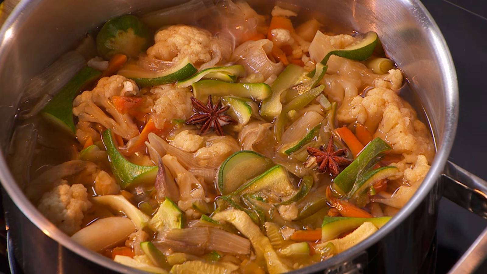 Receta de caldo de cocido