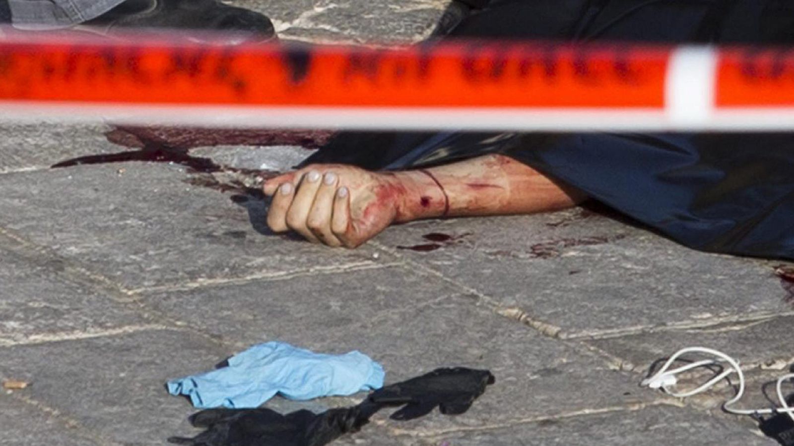 Palestino tiroteado por las fuerzas de seguridad israelíes tras un intento de apuñalamiento en Jerusalén