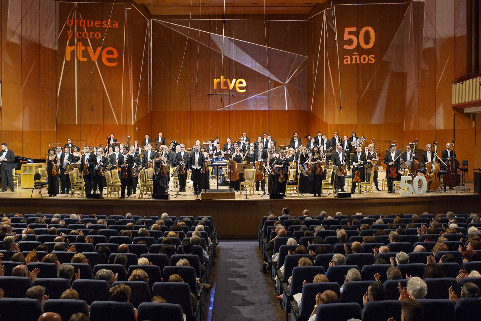 La Orquesta RTVE celebra en 2015 medio siglo de historia