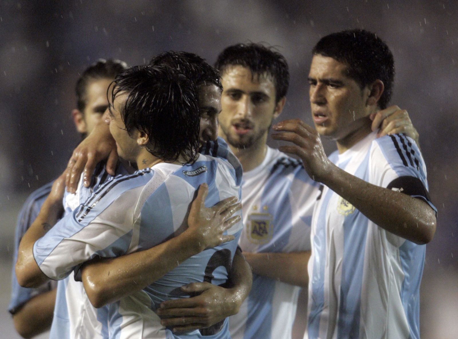 Di Maria celebra el gol ante Japón