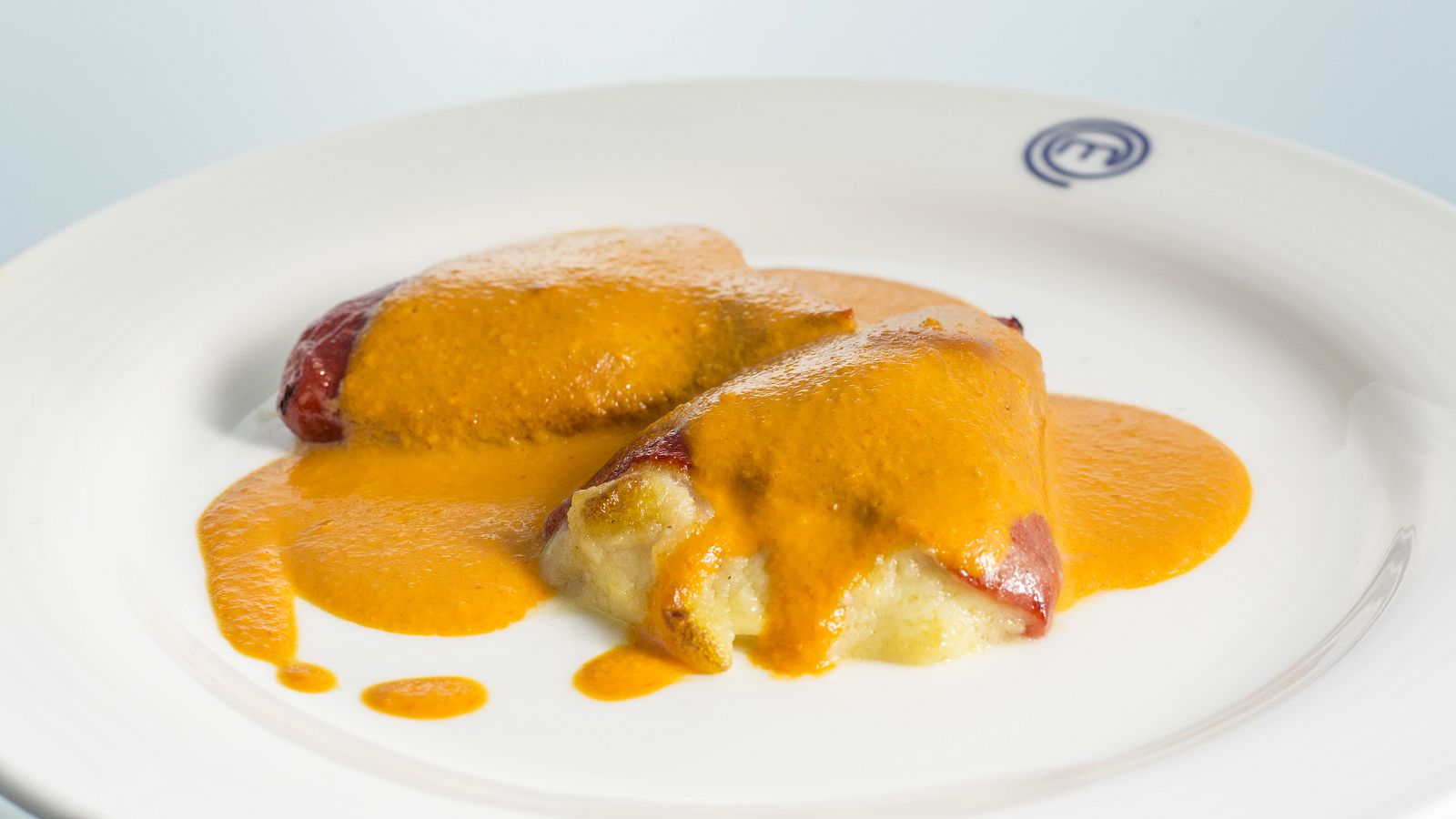 Piquillos rellenos de gambitas