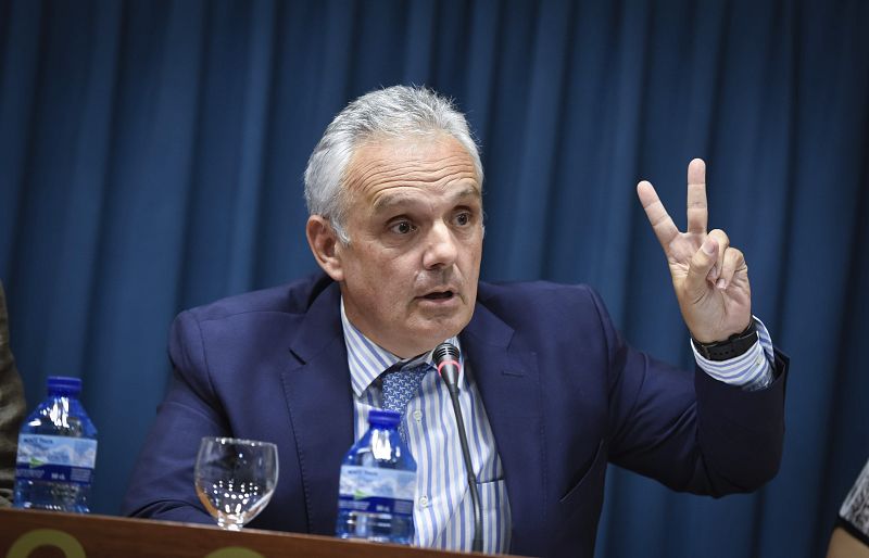 El TAD inhabilita siete meses a Escañuela por no presentar las actas del nombramiento de Gala León