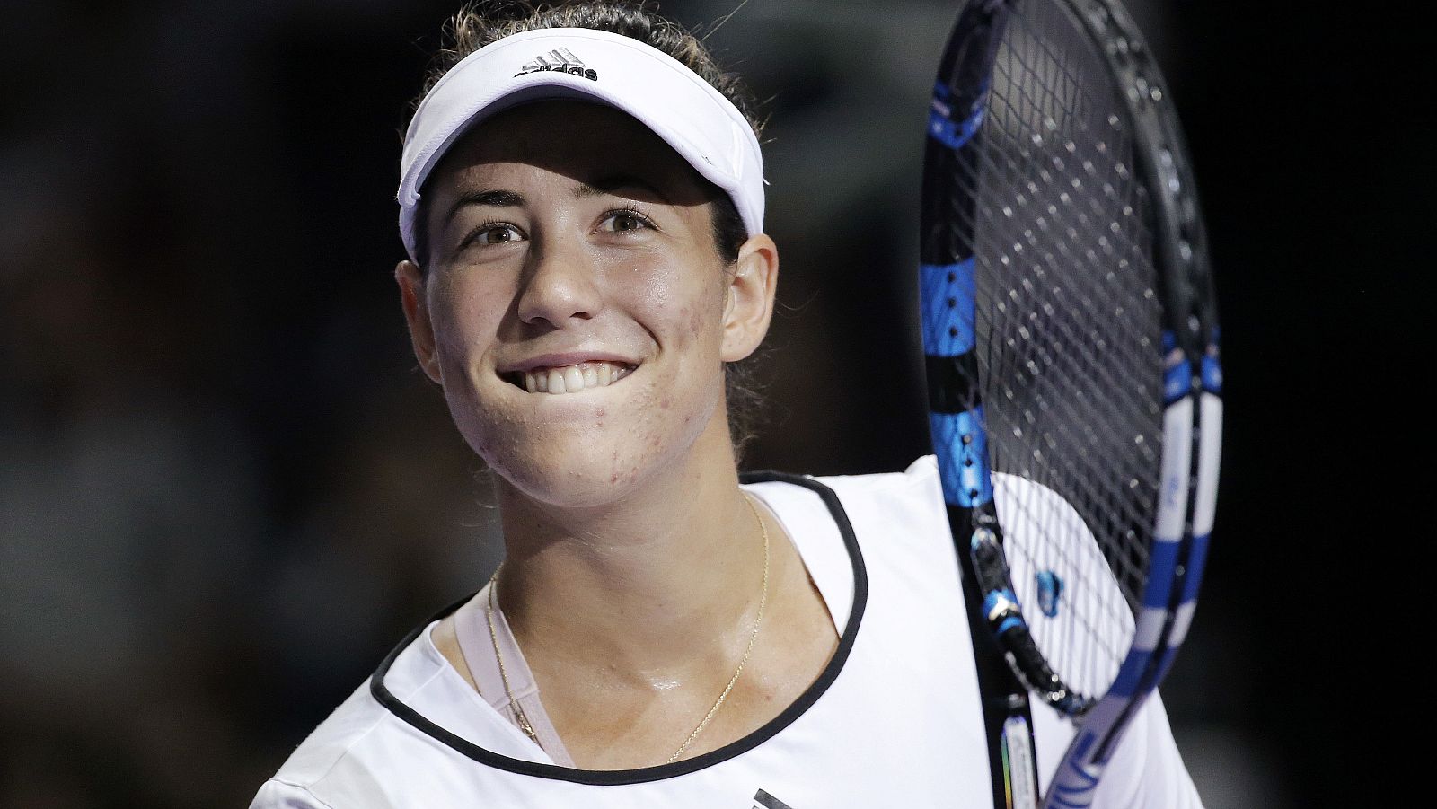Muguruza también gana en dobles