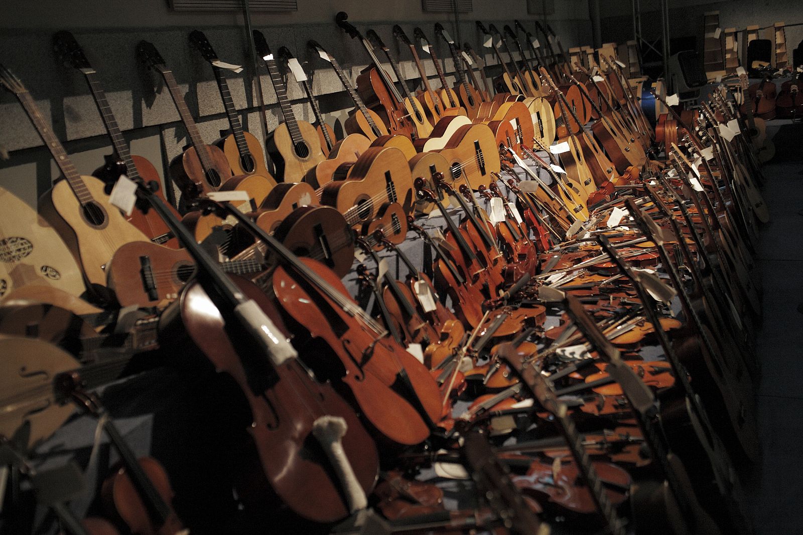 Recogida de instrumentos para África y Oriente Medio