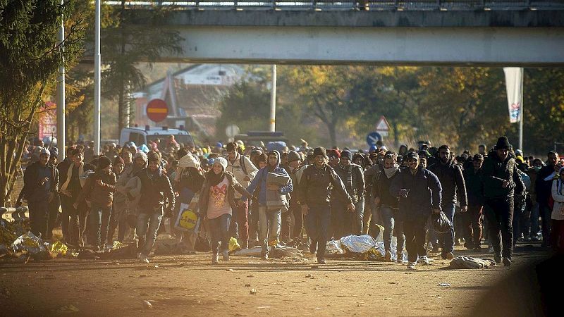La agencia europea de fronteras advierte que la crisis de refugiados no ha llegado aún al máximo