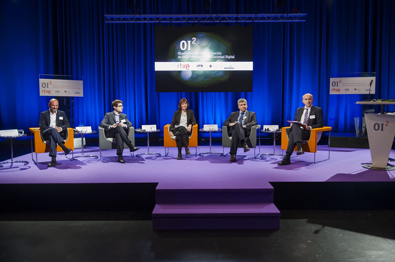 Mesa debate sobre Innovación de los Informativos en la Sociedad Digital (OI²)