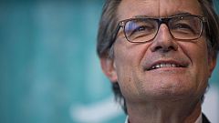 La presidenta del Parlament propone formalmente a Artur Mas como candidato a la investidura en Cataluña