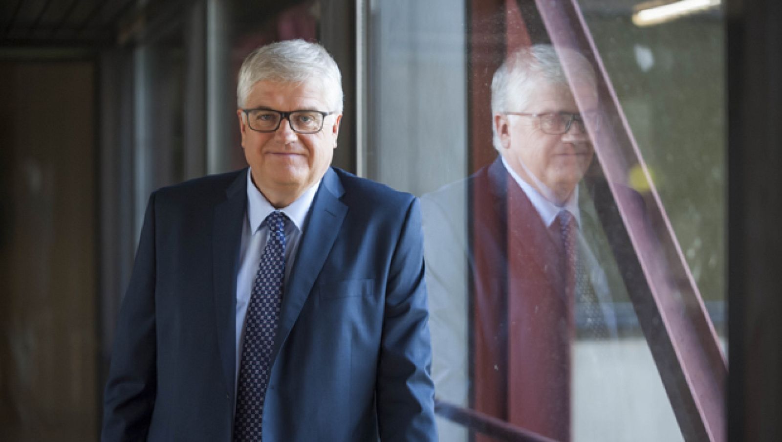 llus-falgs- 5---retallada-per-web