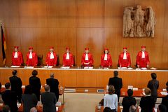 El Constitucional alemán tumba la ley antitabaco que prohíbe fumar en los bares