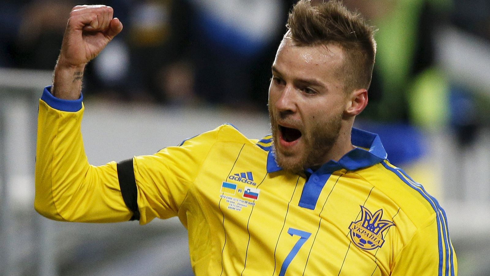 Yarmolenko marca a Eslovenia