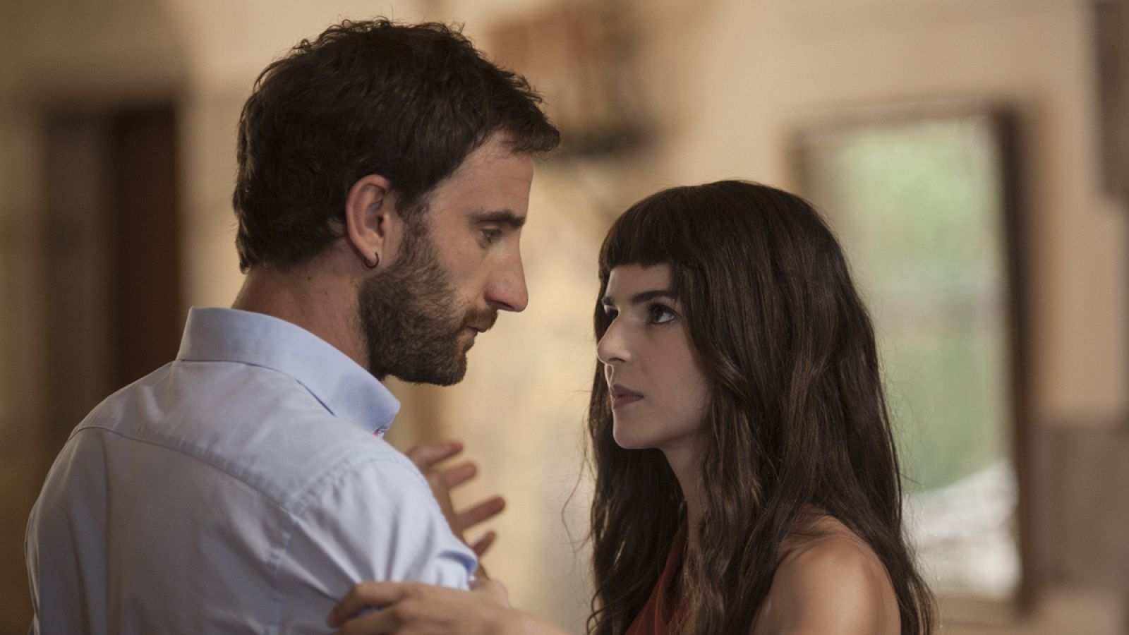 Un fotograma de 'Ocho apellidos catalanes', con Clara Lago y Dani Rovira.