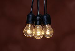 El recibo de la luz para un usuario medio sube un 83% desde 2003, según Competencia