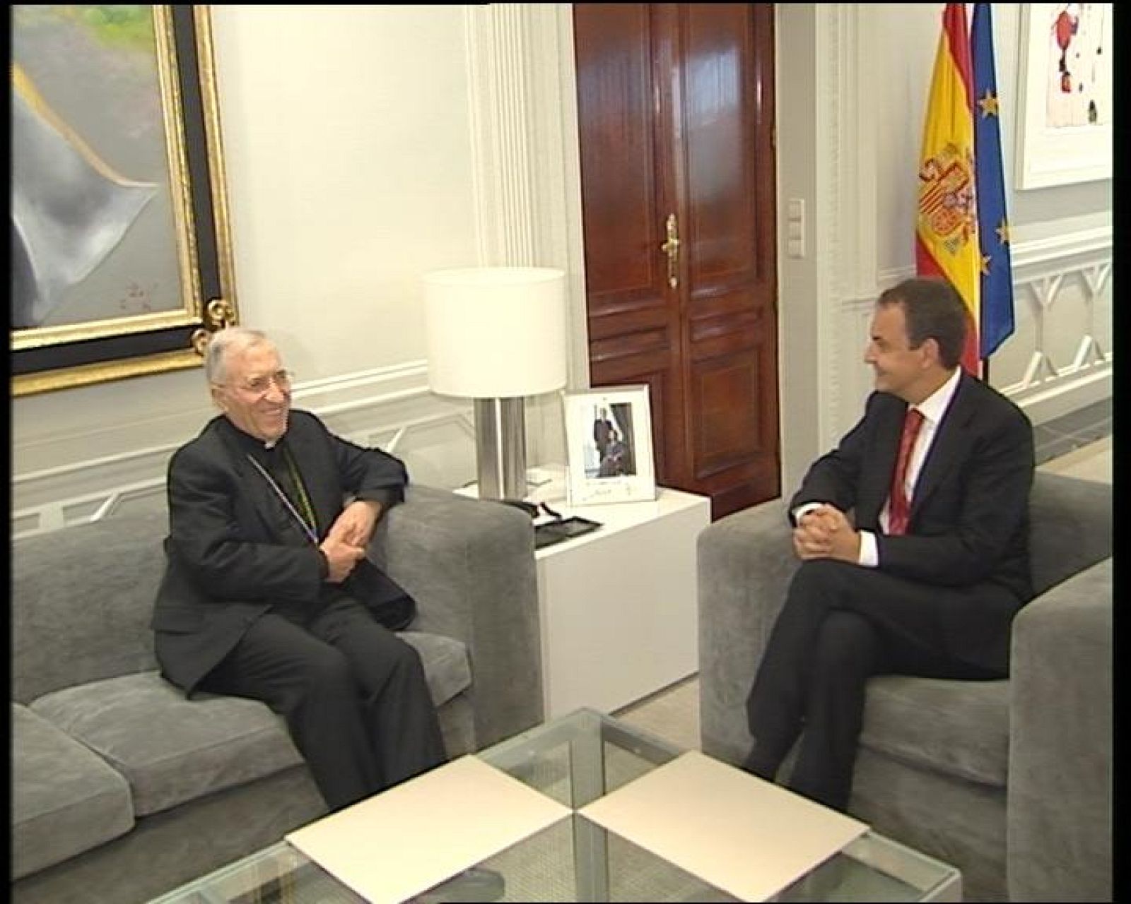 Zapatero recibe a Rouco Varela en La Moncloa