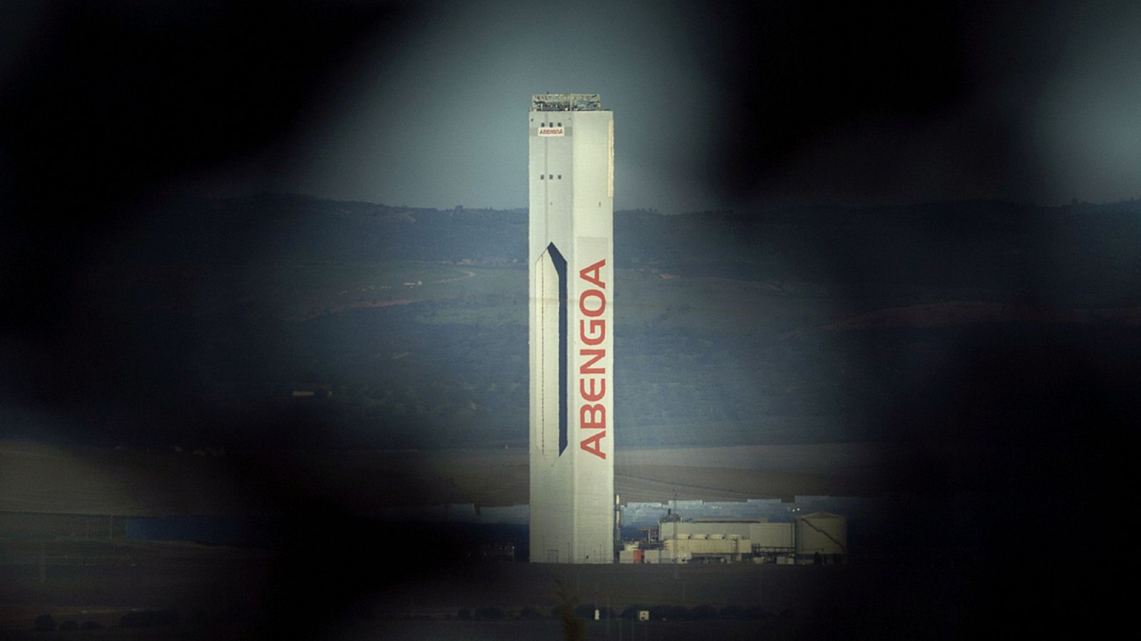 Planta solar de Abengoa en el municipio sevillano de Sanlúcar La Mayor