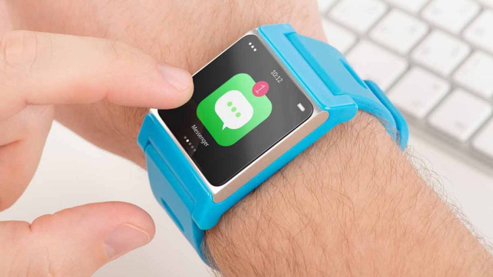 Los relojes inteligentes permiten recibir llamadas o leer mensajes.