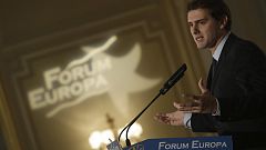 Rivera afirma que en Cataluña "ha hecho más el rey de España que el Gobierno"