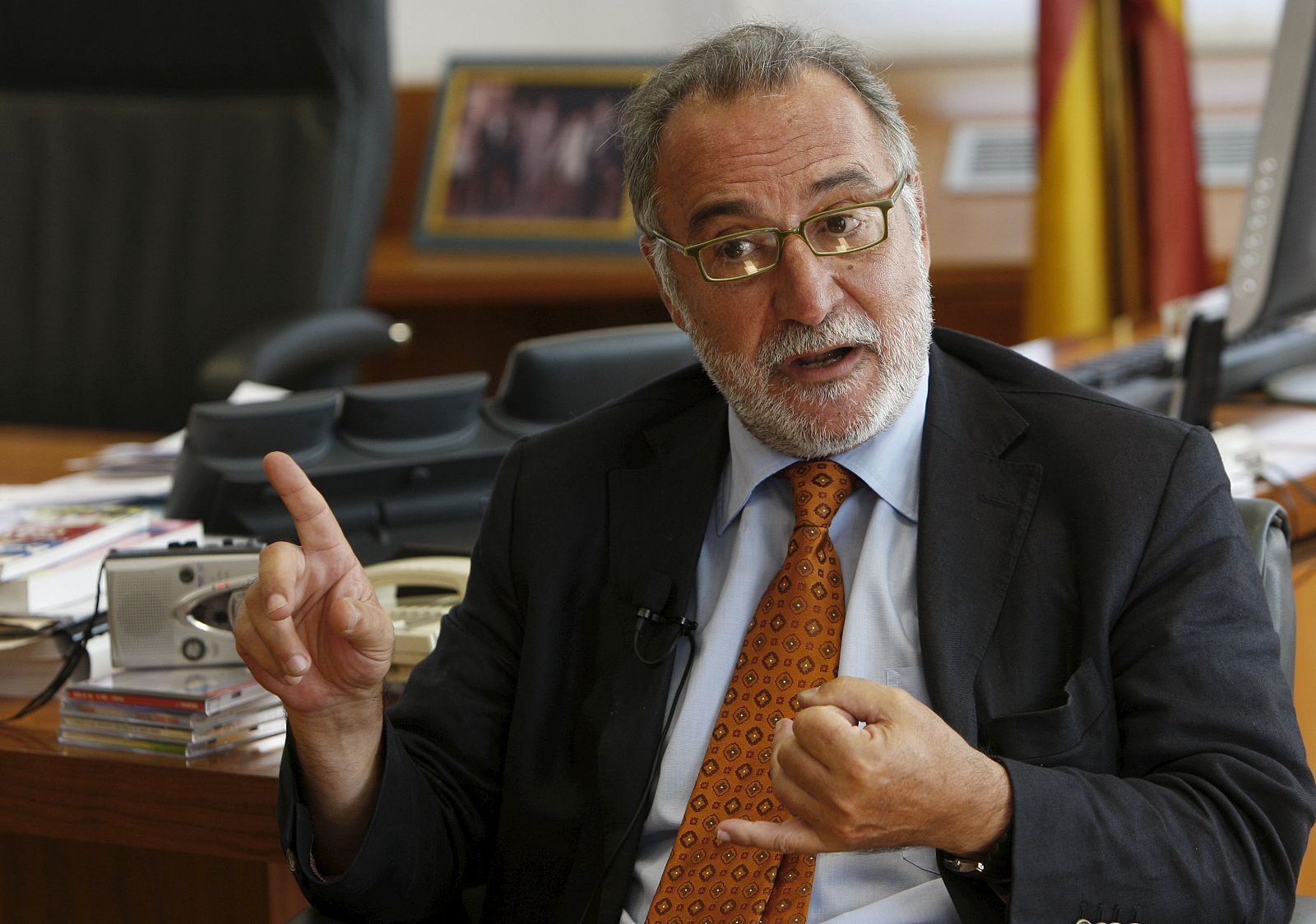 Pere Navarro, director general de Tráfico, sugiere que se preguntará a los ciudadanos dónde se instalarán los radares.