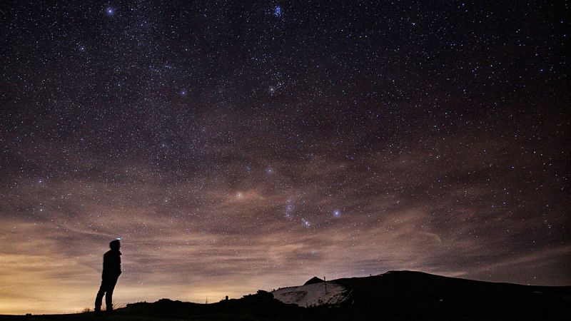 Más de 100 Gemínidas por hora y de regalo, un cometa