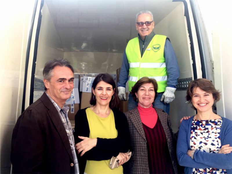 La campaña de la Plataforma de Voluntariado de RTVE ha recogido 1.250 kilos de comida para Banco de Alimentos