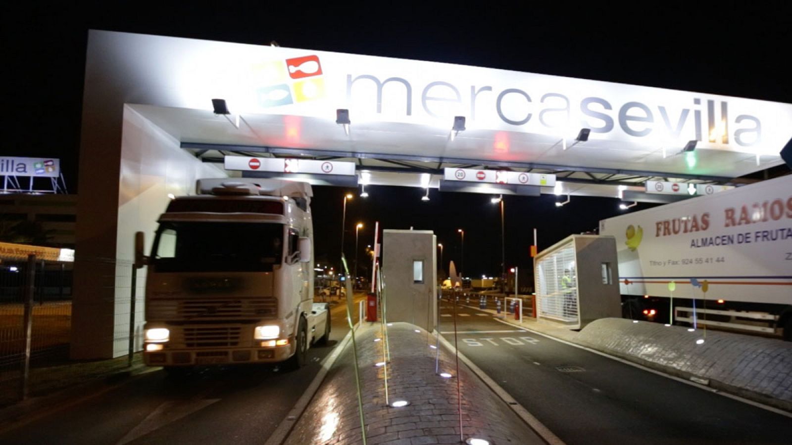 Imagen de la entrada al recinto de Mercasevilla.