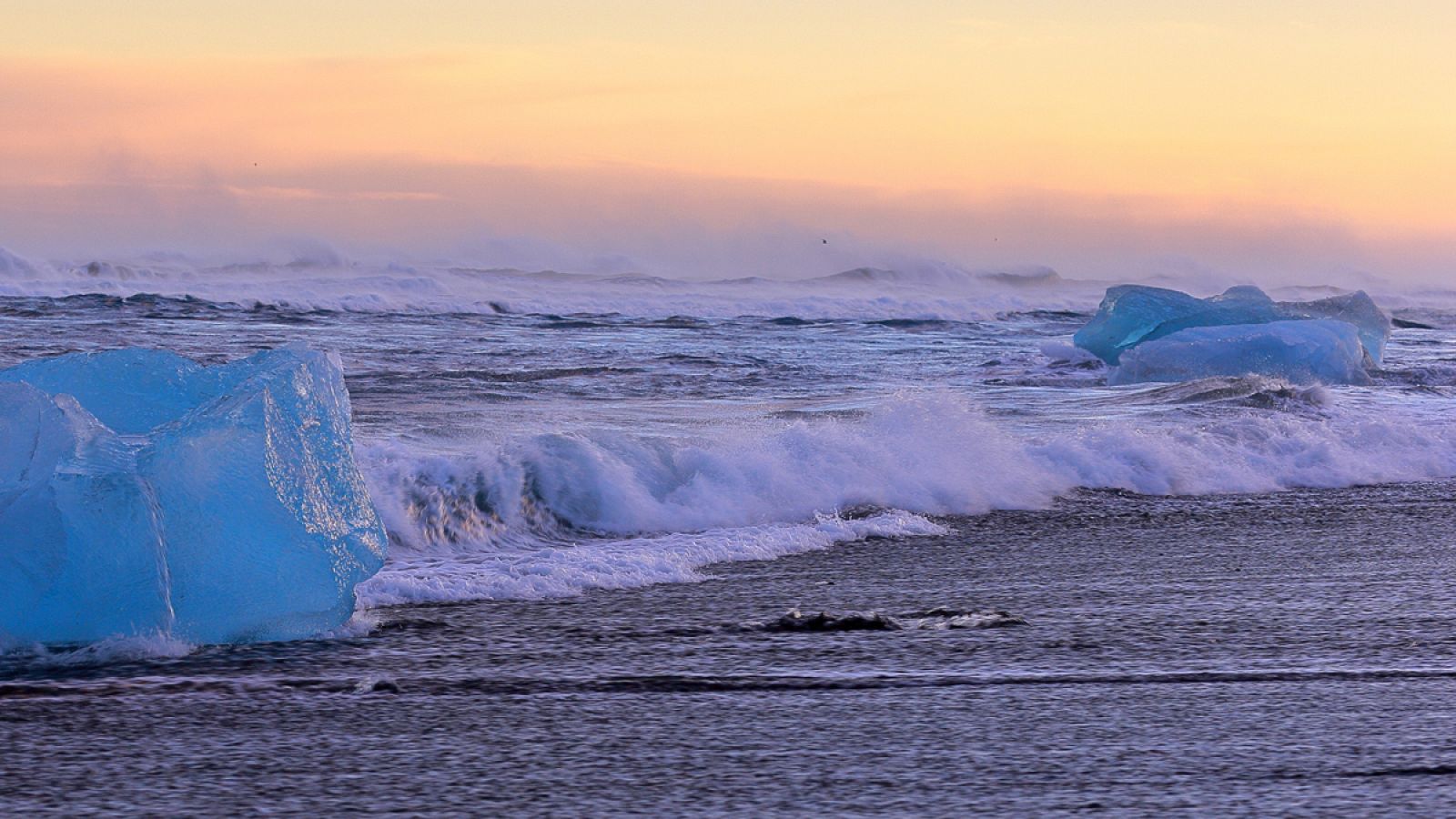 El periodo entre enero y noviembre más caluroso registrado hasta ahora era el de 2014, y el de 2015 lo supera en 0,14ºC.