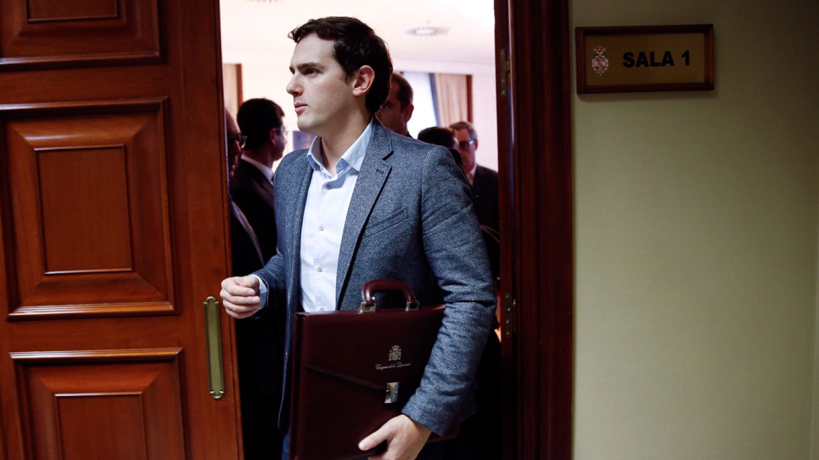 El lider de Ciudadanos, Albert Rivera, tras formalizar su acta como diputado.