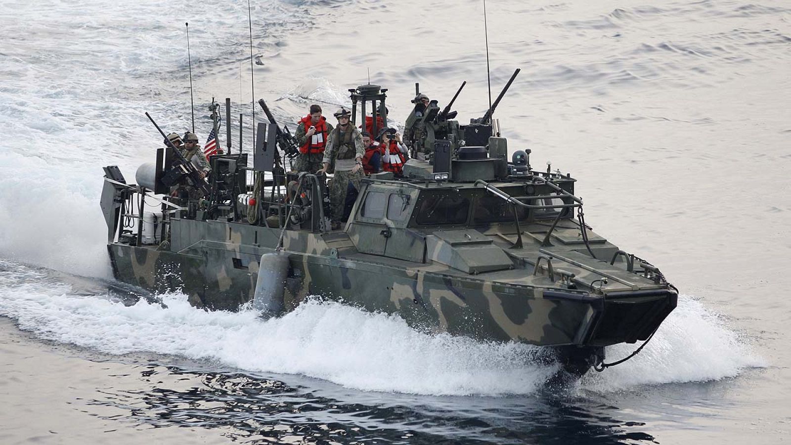 Imagen de archivo de una patrullera de EE.UU. en el Golfo Pérsico