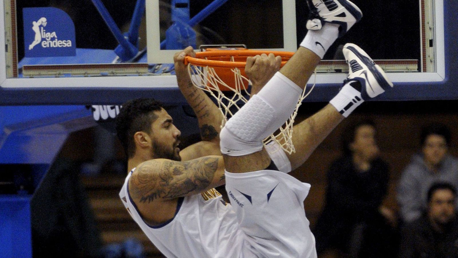 Augusto César LIma en acción