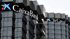 CaixaBank ganó 814 millones en 2015, un 31,4% más, impulsado por el negocio de Barclays