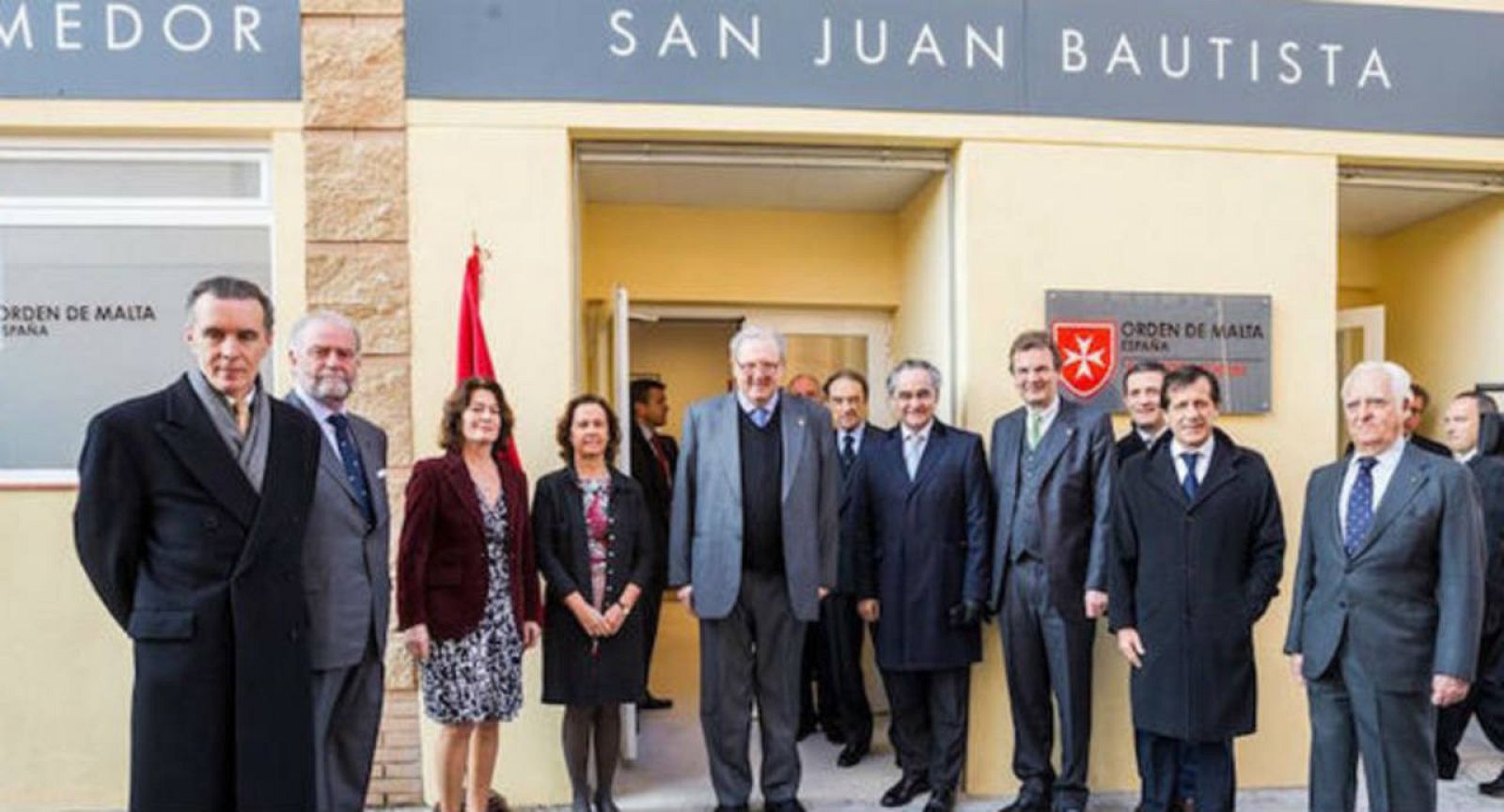 En la trasera de la Plaza de Castilla (Madrid) la Orden de Malta ha inaugurado un nuevo comedor social con la presencia del Gran Maestre de la Orden, Frey Matthew Festing