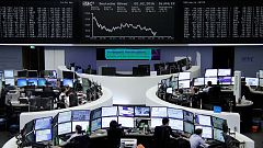 Las Bolsas europeas se tiñen de rojo lastradas nuevamente por la caída del precio del petróleo
